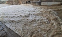 فيضانات عارمة تضرب السليمانية .. وامتلاء ثلاثة سدود في اقليم كوردستان بالكامل